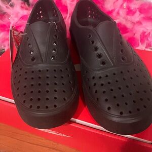 Native water proof shoes